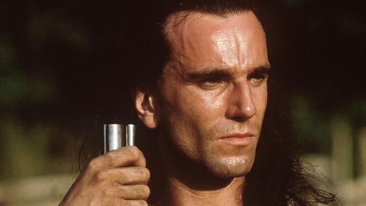 Hawkeye (Daniel Day-Lewis) k&auml;mpft f&uuml;r die Freiheit seiner neuen Liebe.