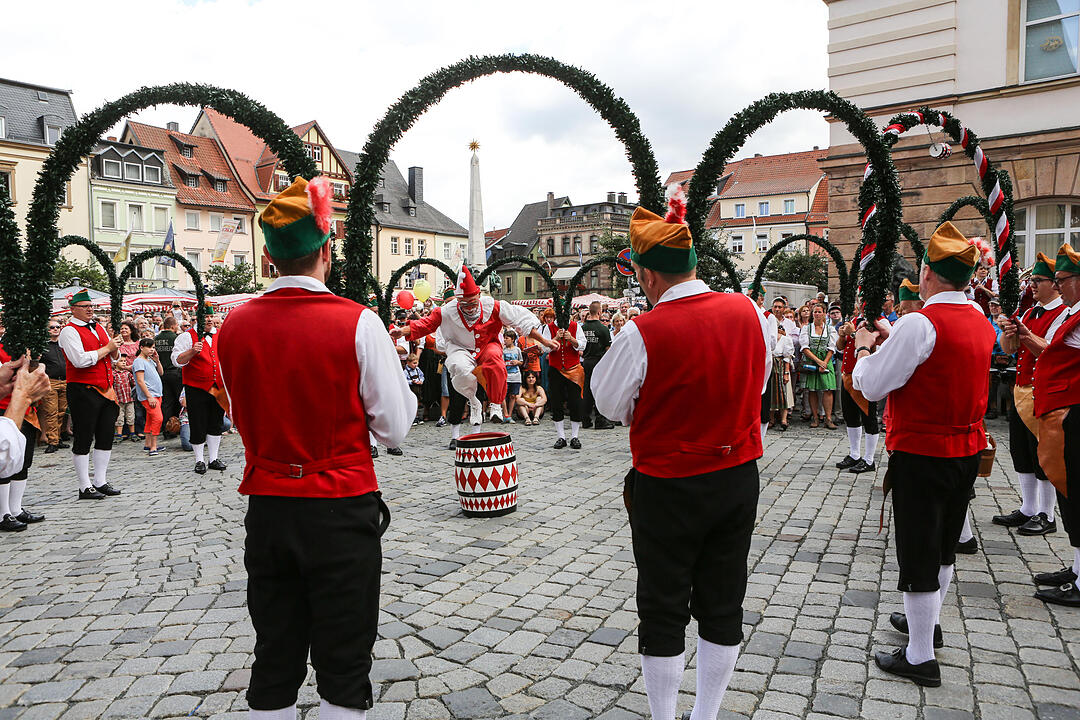 Eröffnung der Kulmbacher Bierwoche mit Büttnertanz und Bieranstich; Foto: Barbara Herbst