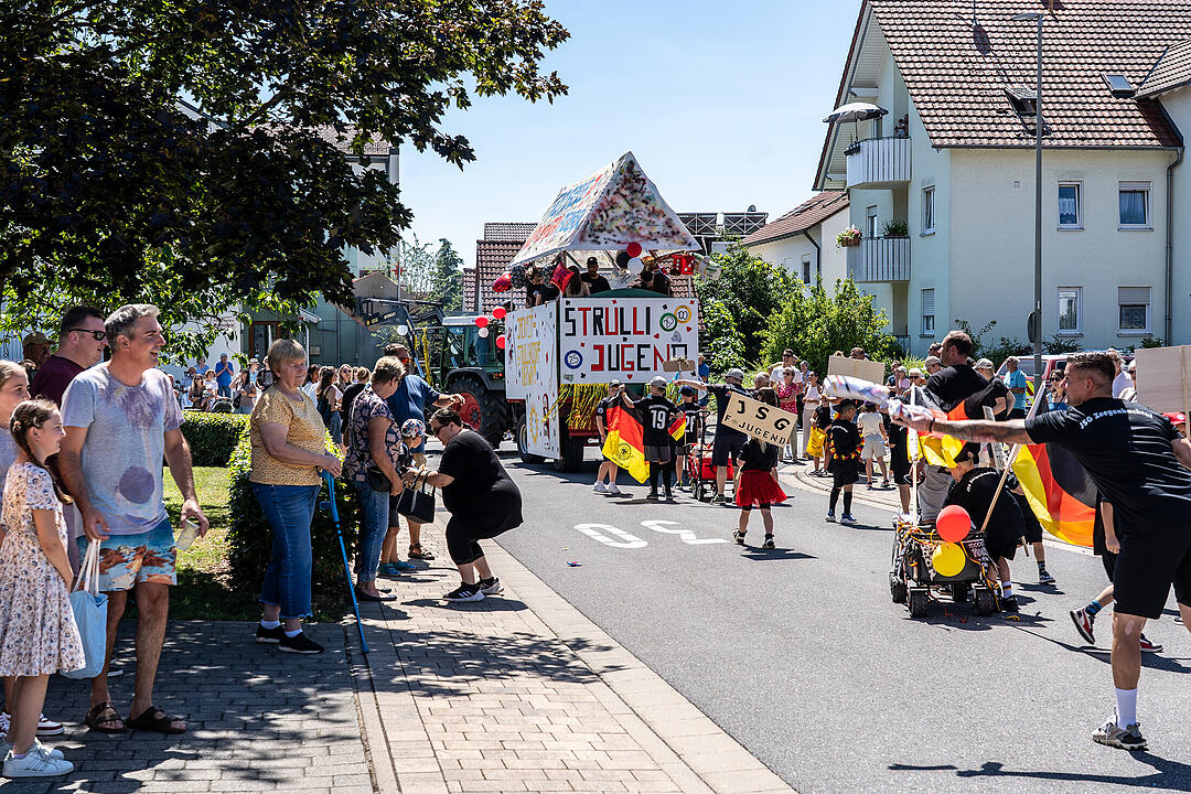 Strullendorf feiert Kerwa.