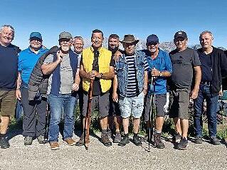 Kernige Burschen: Die Mitglieder der &bdquo;Alten Schule&ldquo; erkundeten die &ouml;sterreichischen Alpen.