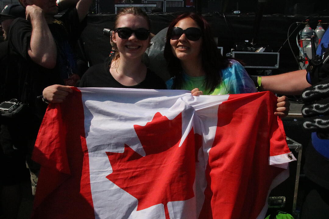 Halbnackt oder im Kostüm: Stimmung bei RIP 2017