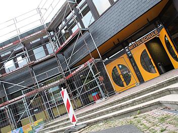 Die Generalsanierung der Mittelschule ist die größte Investition der Stadt Bad Brückenau derzeit. Foto: Ulrike Müller