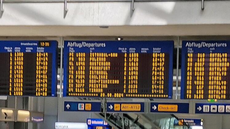 Flughafen N&uuml;rnberg rechnet mit Ferien-Ansturm - das begehrteste Ziel