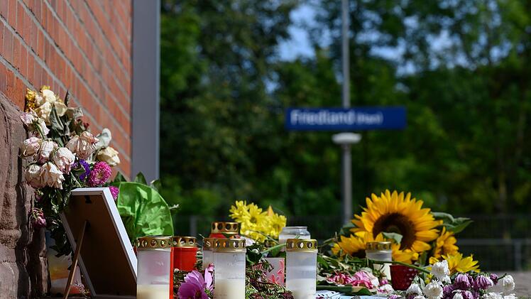 Tod einer 16-J&auml;hrigen am Bahnhof Friedland