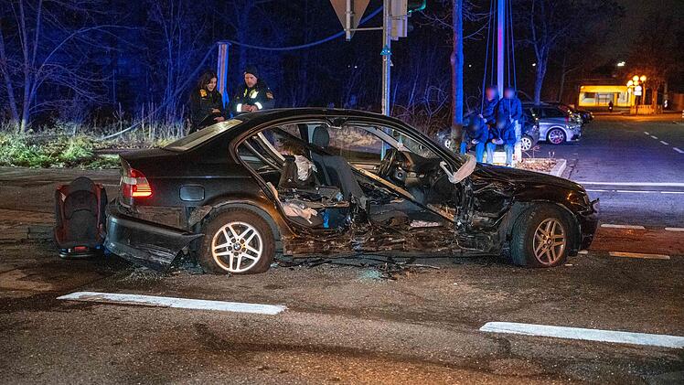Vier Verletzte bei Unfall in Nürnberg