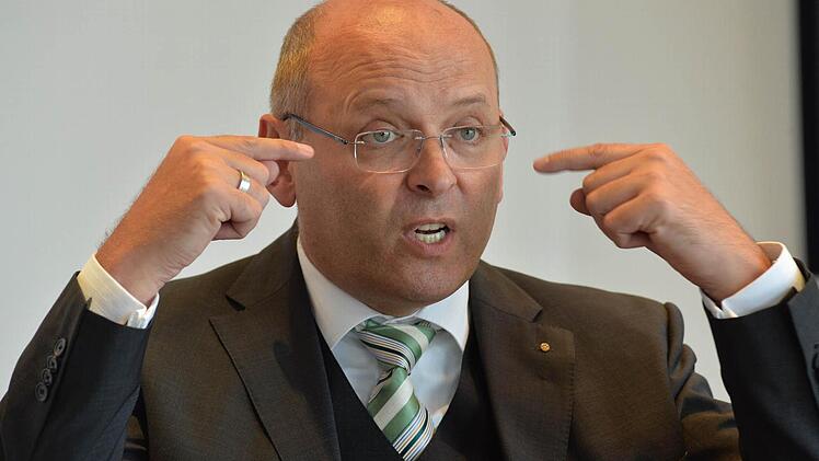 Auf Nachfrage unserer Zeitung hat sich IHK-Präsident Heribert Trunk für ein Weltnaturerbe in Franken ausgesprochen. Trunk glaubt an die touristischen Vorteile eines solchen Markennamens.  Foto: Ronald Rinklef