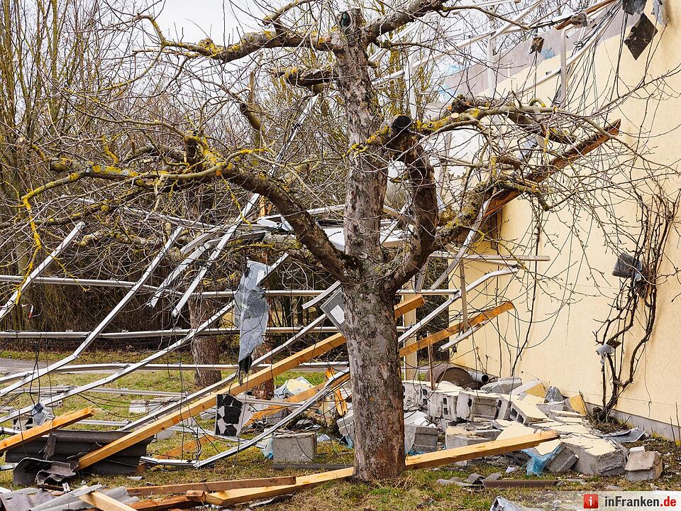 Tornado in Kürnach - Tag danach