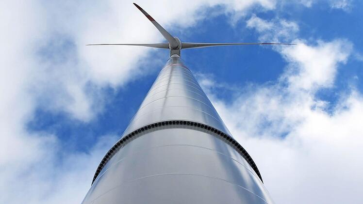 Auf einem Areal zwischen den Gemeinden Hirschaid, Pettstadt und Frensdorf würden die Stadtwerke Bamberg gern mehrere Windkraftanlagen bauen.  Foto: Michael Gründel