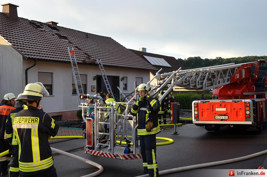 Aura an der Saale: Acht Verletzte bei Brand