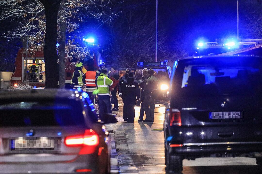 Tote Person auf Straße aufgefunden