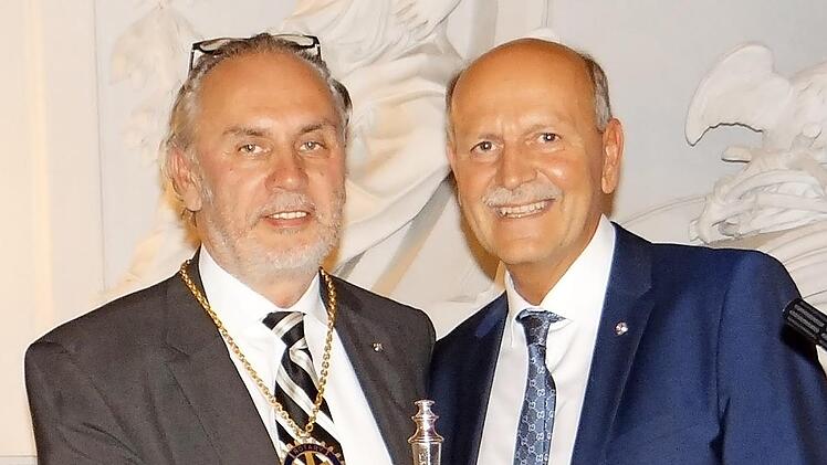 Ralf Popp (links) und sein Vorg&auml;nger Nobert Sorg Foto: Dieter Hund