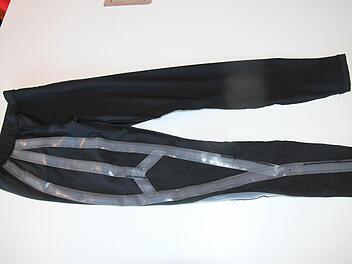 Das war der erste Versuch - heraus kam eine "High-Tech-Hose". Fotos: Michael Busch