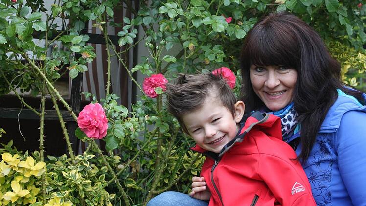 Andrea Neubauer hat das Betreuungsnetzwerk in Anspruch genommen. Dank der Vermittlung der Projektleiterin Antje Angles konnte eine Betreuung für ihren dreijährigen Sohn während der Ferienzeiten des Kindergartens gefunden werden. Foto: Veronika Schadeck
