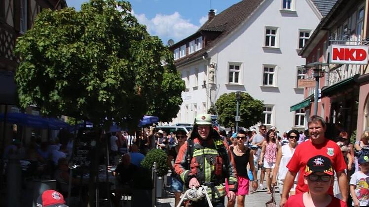 Die Feuerwehr bildete den Zugschluss.Matthias Einwag