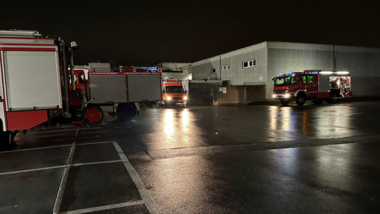 Bamberg: Gro&szlig;er Feuerwehreinsatz am Schlachthof - "starke Verrauchung" macht Atemschutztrupps n&ouml;tig
