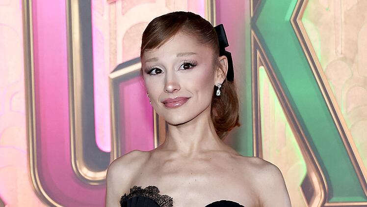 Die Dreharbeiten zu "Wicked: Teil 2" waren für Ariana Grande in vielerlei Hinsicht intensiv, erzählt sie im Interview mit der Nachrichtenagentur teleschau.