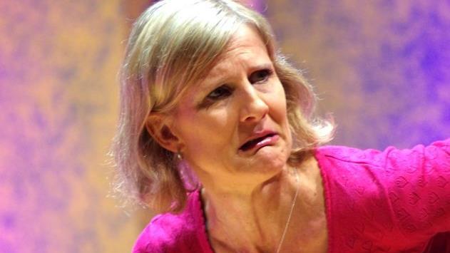 Vera Deckers mit ihrem Programm "Wenn die Narzissten wieder blühen" im Rossini-Saal. Klaus Werner