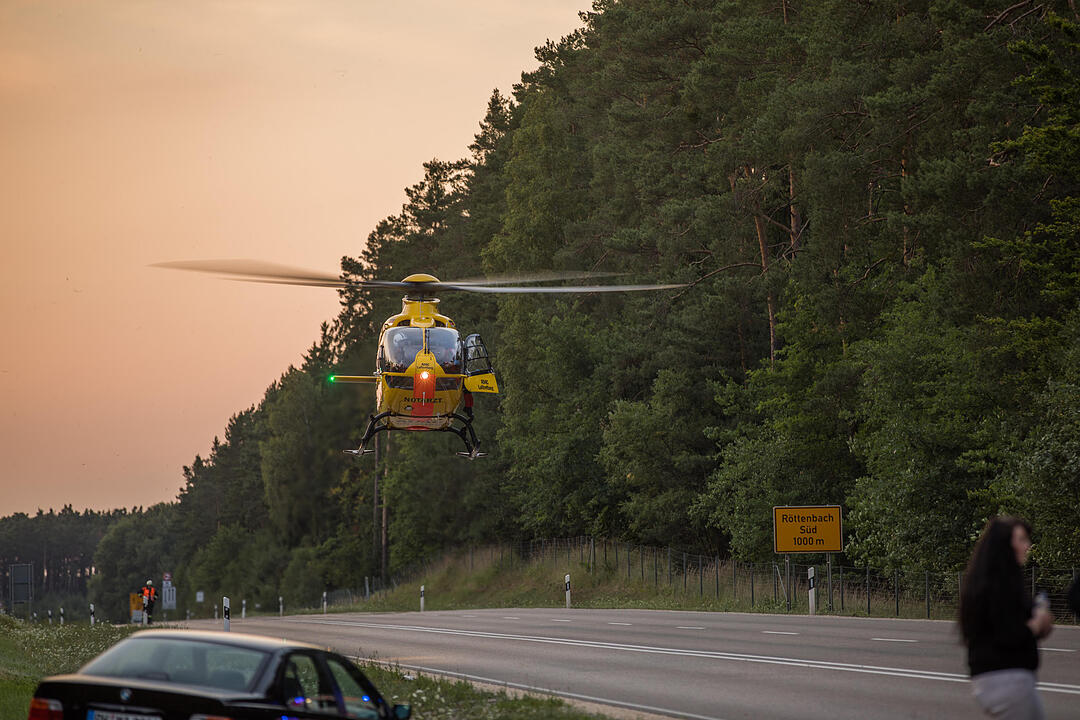 Schwerer Unfall bei Pleinfeld im Kreis Weißenburg-Gunzenhausen
