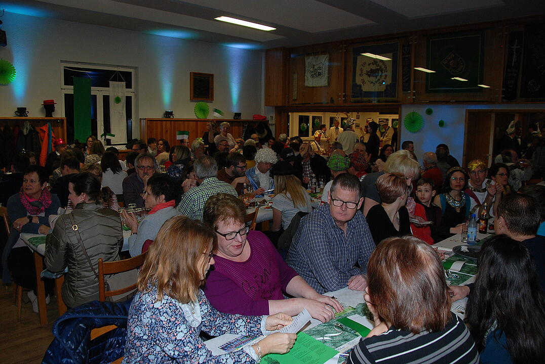 Prunksitzung in Laub