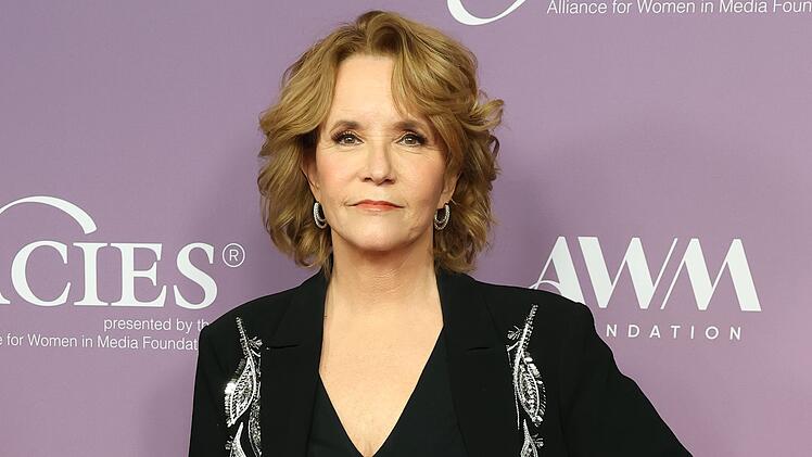 Lea Thompson, die am 31. Mai ihrem 65. Geburtstag feiert, arbeitet heute vorwiegend als Regisseurin.