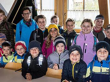 Geisbergwichtel begutachteten Fahne