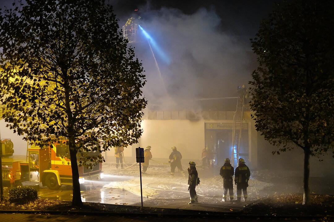Nürnberg: Lidl brennt