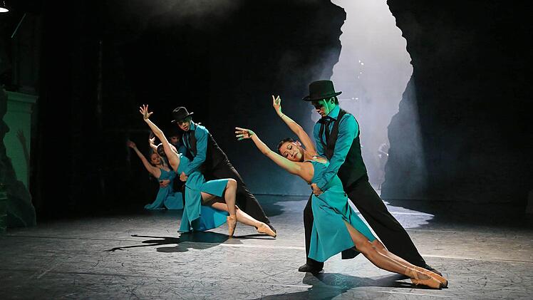 Ausschnitte aus dem Ballett "Maria de Buenos Aires" zeigt das Landestheater beim Samba-Festival.