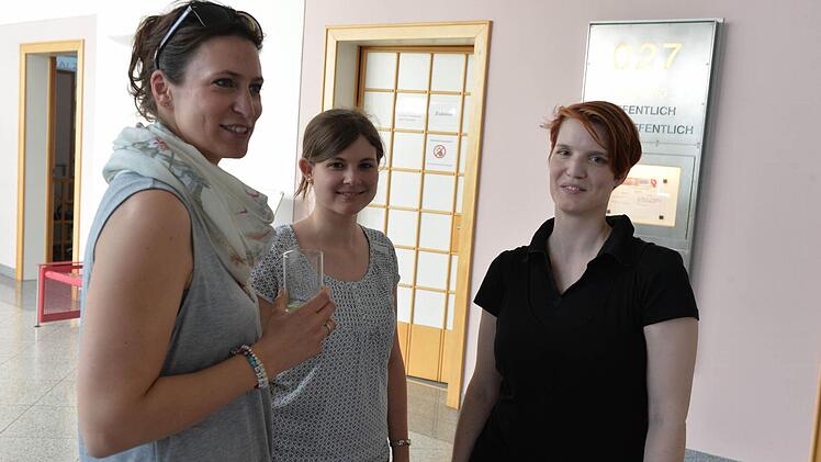 Aus persönlichem und beruflichen Interesse kamen (v.l.) Ines Blechinger, Stefanie Mühlmann und Judith Utz. Foto: Ronald Rinklef