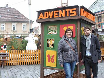 Stadtmarketingverein und Werbegemeinschaft "Treffpunkt" - da gibt es in Lichtenfels ein gutes Miteinander, wofür auch Elke Sünkel und Steffen Hofmann stehen. Foto: Popp