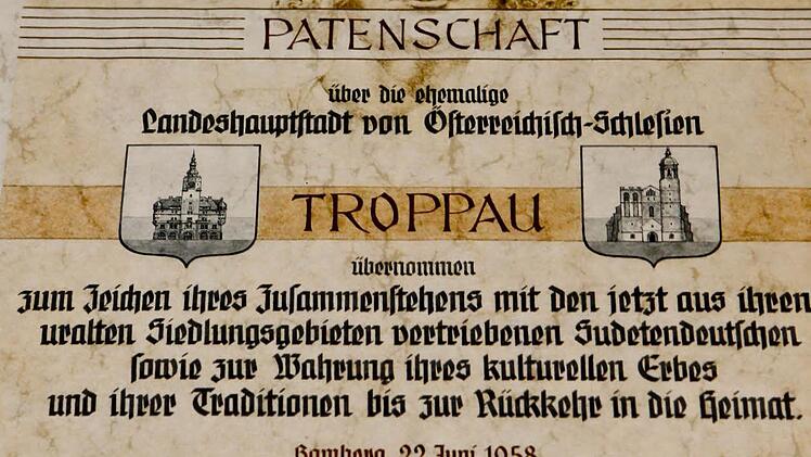 Diese Urkunde dokumentiert die Patenschaft Bambergs für Troppau seit 1958.