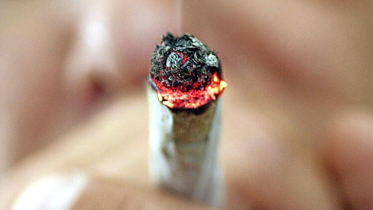 Haschisch und Marihuana wurden dem Angeklagten zum Verhängnis. Foto: Boris Roessler dpa