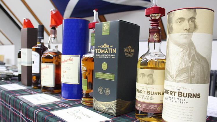 Auf Robert Burns stößt man beim Burns Supper in vielerlei Gestalt. Das hier ist eine der vornehmlichsten. Markus Häggberg