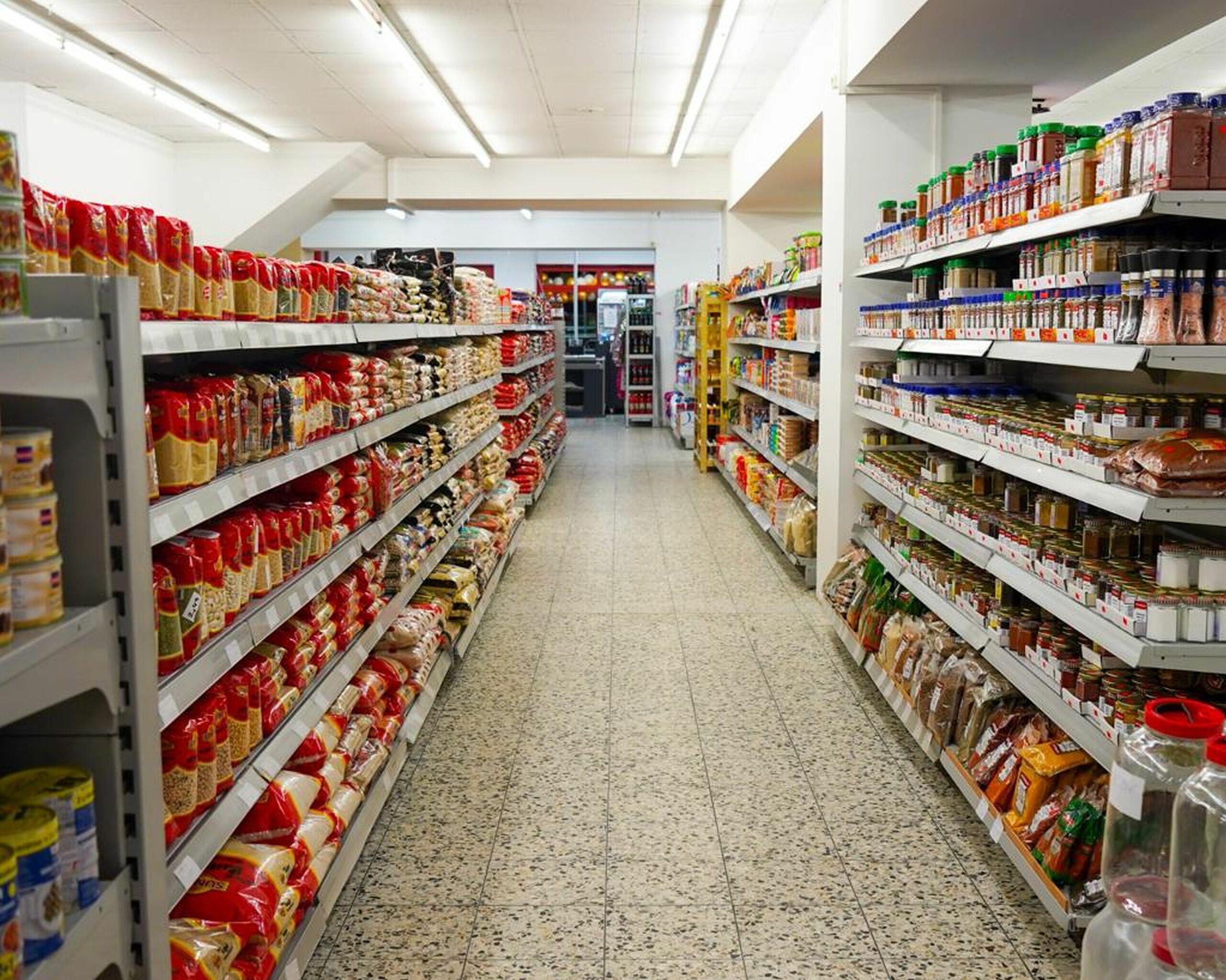 Supermarkt In Der Nähe Von Meinem Standort Nürnberg: Neuer Supermarkt - Familie eröffnet ihr erstes eigenes