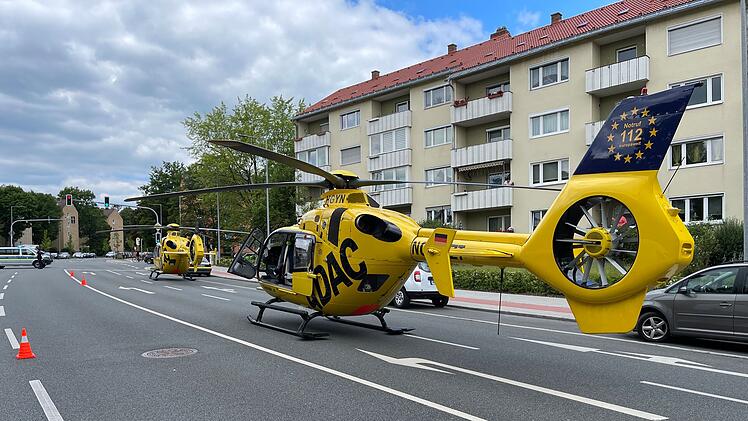 Mutter und Kleinkind schwer bei Brand verletzt
