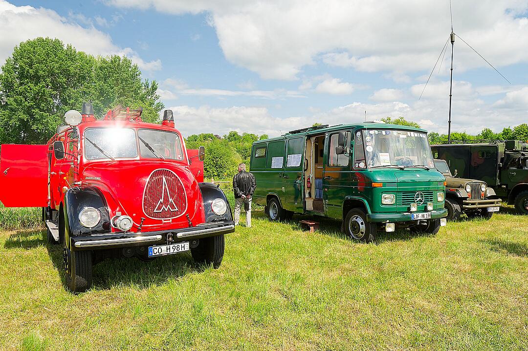 Es kamen viele Oldtimerfreunde.