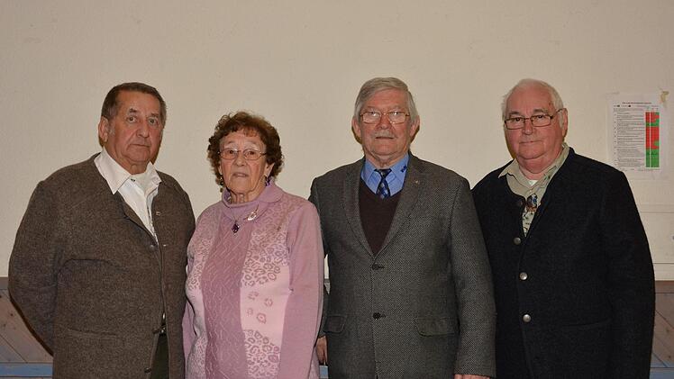 Ehrungen standen beim VdK-Ortsverband an (von links):  Hans Peter Welke, Liselotte Müller, Siegbert Holzheimer und  Peter Martens. Foto: Björn Hein