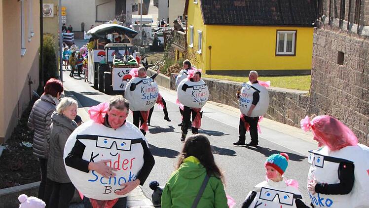 Stangenroth Rosenmontagsumzug Foto: Carmen Schmitt