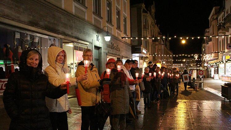 Lichterkette in Bad Kissingen. Foto: Johannes Schlereth