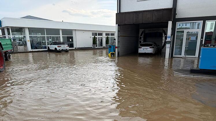 &Uuml;berschwemmung nach Unwetter am 22. Juni 2026 &uuml;ber Ebern