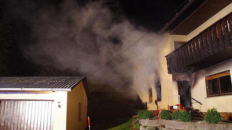 Wohnhausbrand in Schmölz. Foto: Marco Meißner