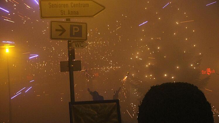 Silvester auf dem Höchstadter Marktplatz. Foto: Andreas Dorsch