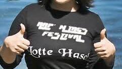 Joyce Hillebrand (Künstlername Lotte Hasch), fällt mit Rock'n'Roll aus den Fünfzigern etwas aus dem Rahmen.