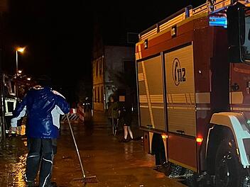 Unwetter in Franken f&uuml;hrt zu &Uuml;berschwemmungen
