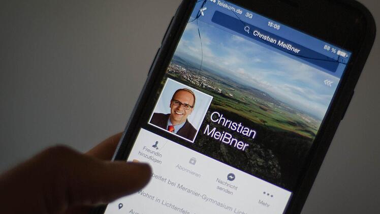 Mit diesem Profil imitierte ein mutmaßlicher Betrüger den Lichtenfelser Landrat Christian Meißner.  Foto: Hendrik Steffens