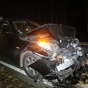 Zwei Verletzte nach Frontalzusammenstoß