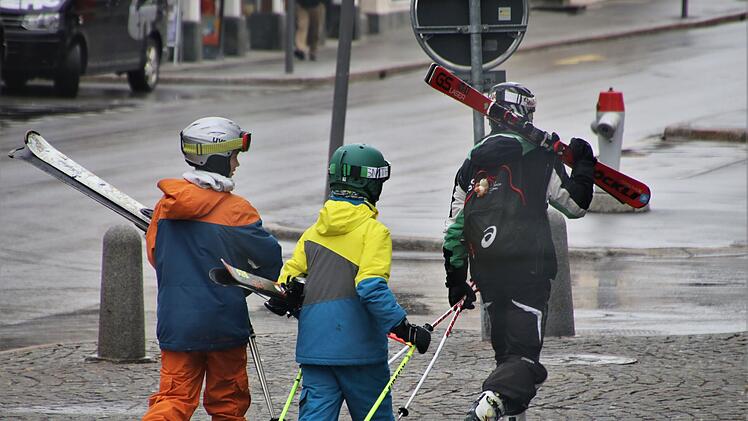 Erlanger Marie-Therese-Gymnasium bietet keine Skilager mehr an - "nicht Aufgabe der Schule"