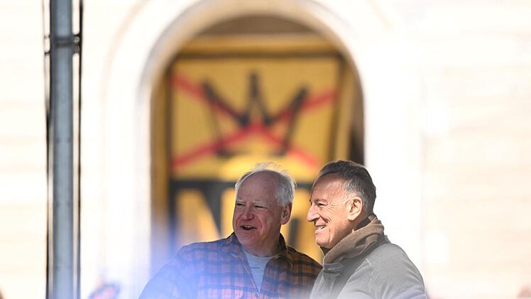 &laquo;No Kings&raquo;-Demonstration in St. Paul