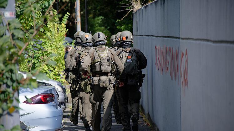 Polizeieinsatz an Berufskolleg in Essen