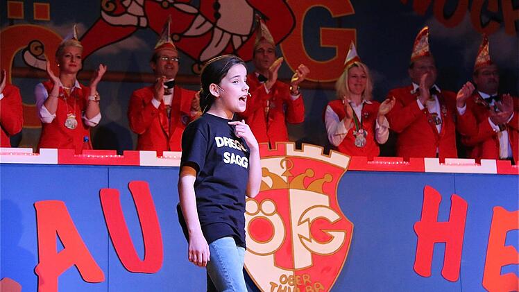 Prunksitzung der "Öwerdöllwer Fosenochts-Gemeinschaft". Foto: Gerd Schaar