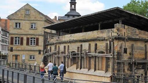 Die Ruine der Sterzermühle bleibt als solche auch im Entwurf von Heinz Rosenberg erkennbar.  Foto: R. Rinklef